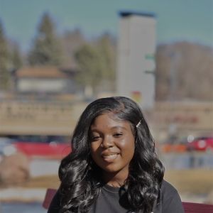 Meet your Posher, Gina